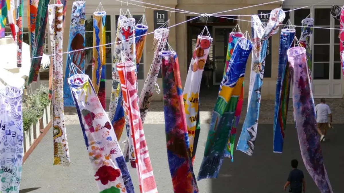 Installation : Genki-nobori de Susumu Shingu