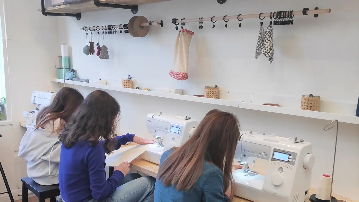 Stage couture de 9 à 15 ans aux Ateliers By The Way (Paris 10)