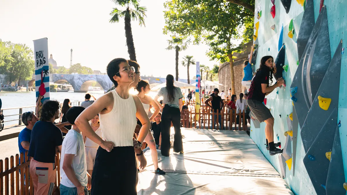 Arkose Paris Plages – le plus beau spot de grimpe éphémère du monde