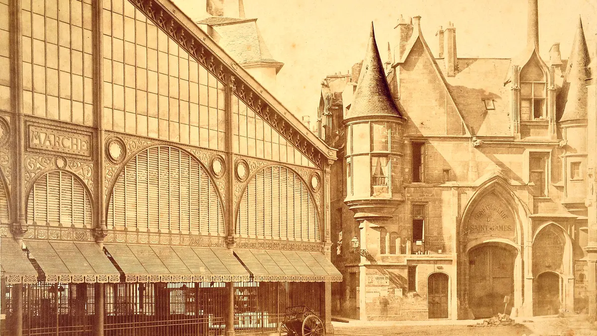 De la Renaissance aux Trente Glorieuses : l’hôtel de Sens, un bâtiment à travers l’Histoire