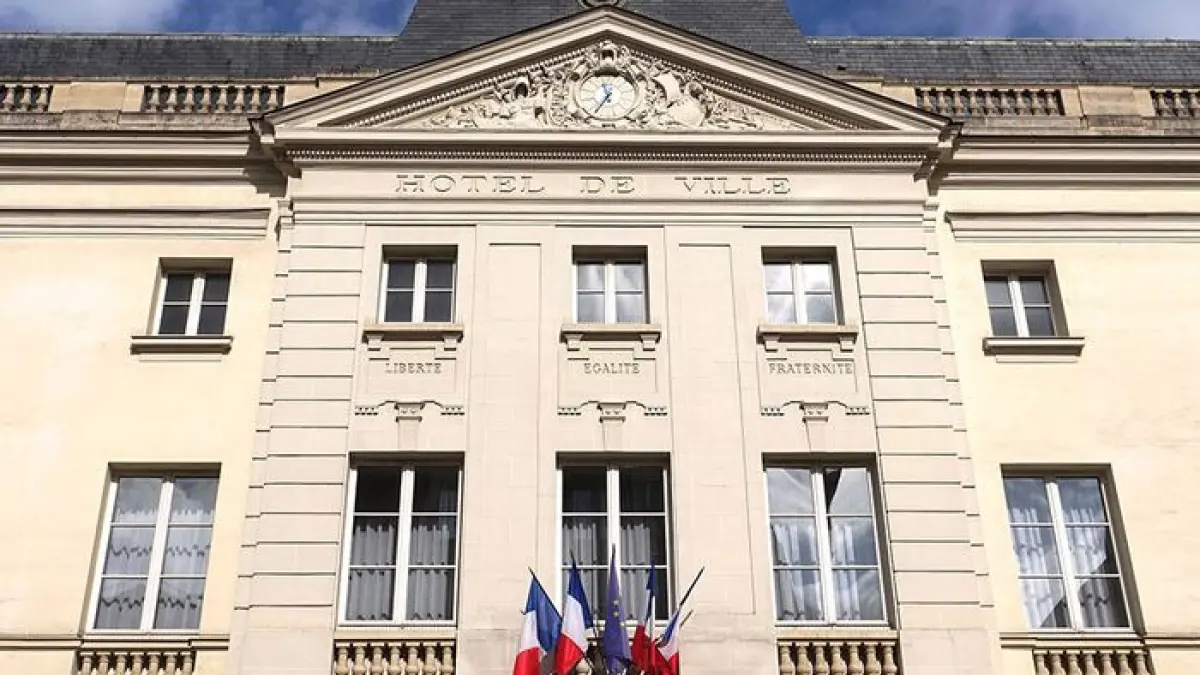 Visite libre de l'Hôtel de ville d'Issy-les-Moulineaux