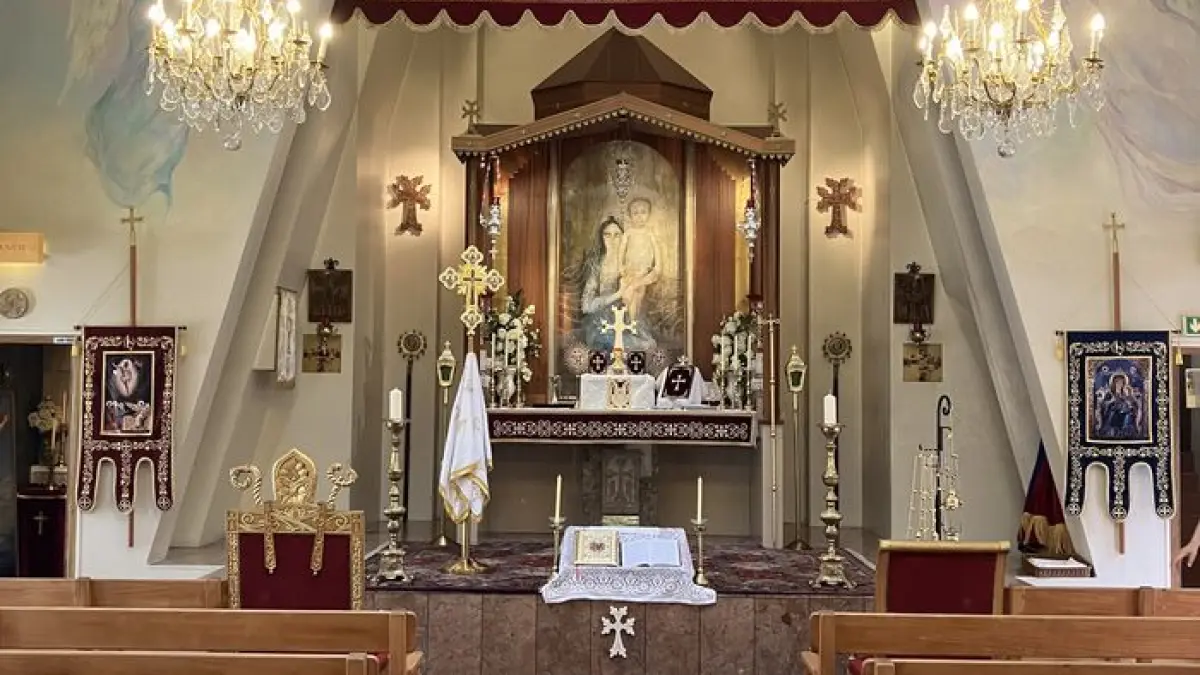 Visite libre de l'église apostolique arménienne Sainte Marie Mère de Dieu