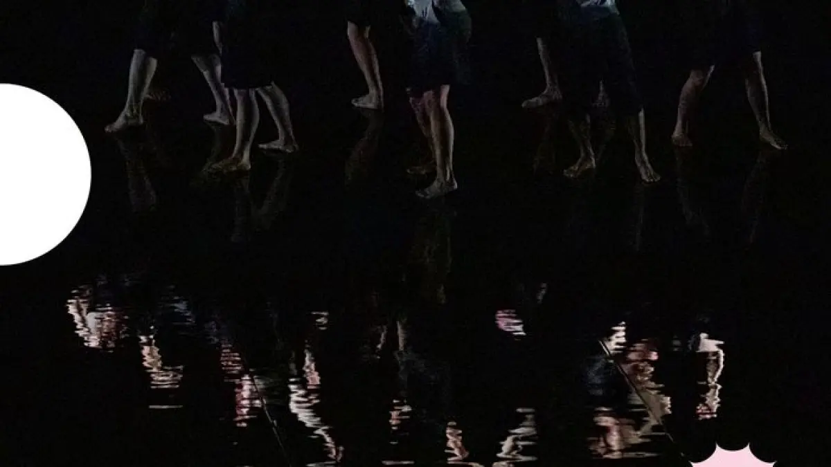 Les Yeux fermés