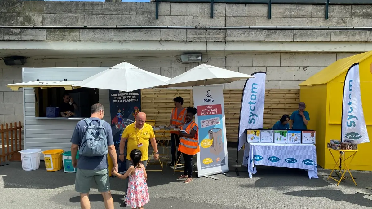 Le Point Rencontre Propreté à votre service sur Paris Plages