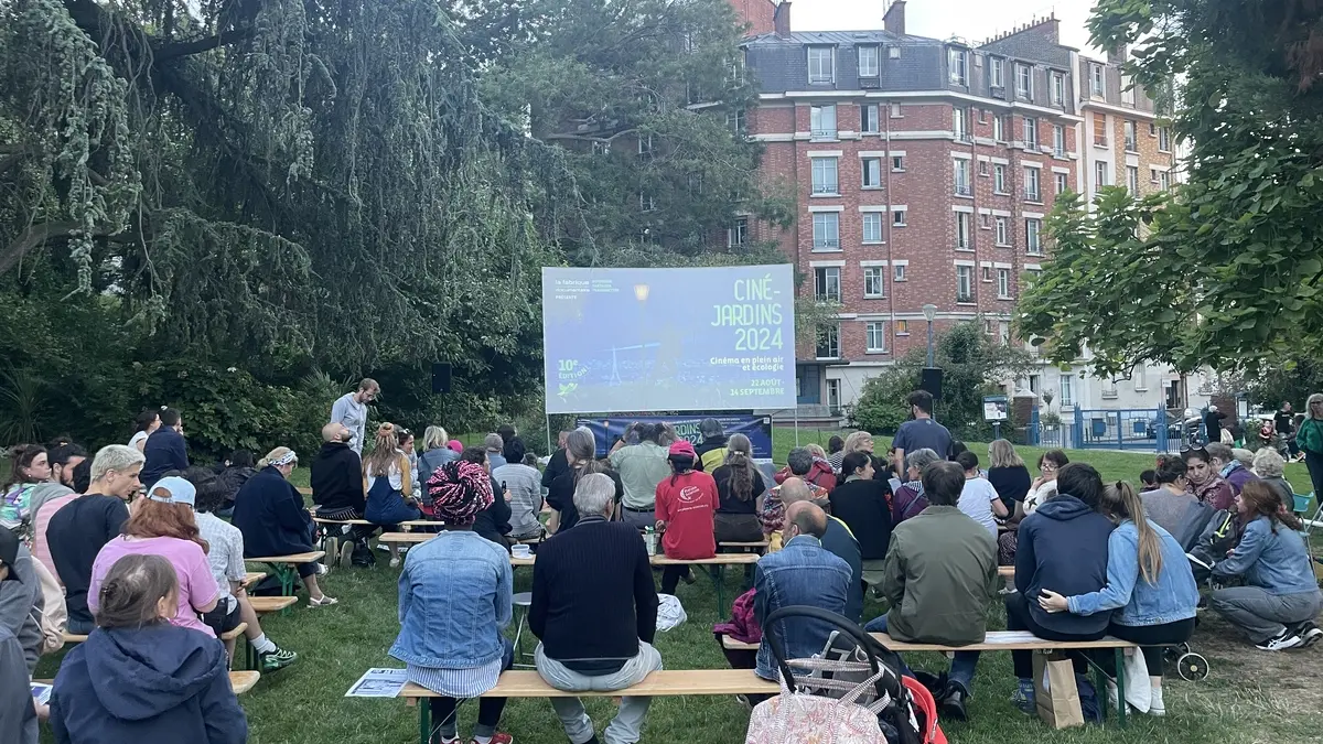 Projection du film « Une année difficile »