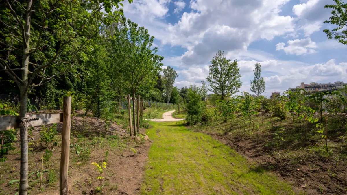 Balade urbaine de la Ferme de Charonne au Bois de Charonne