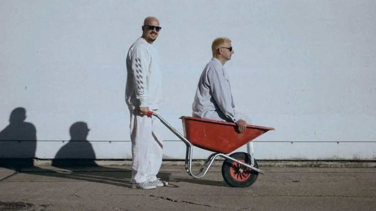 MODESELEKTOR : Classic Live