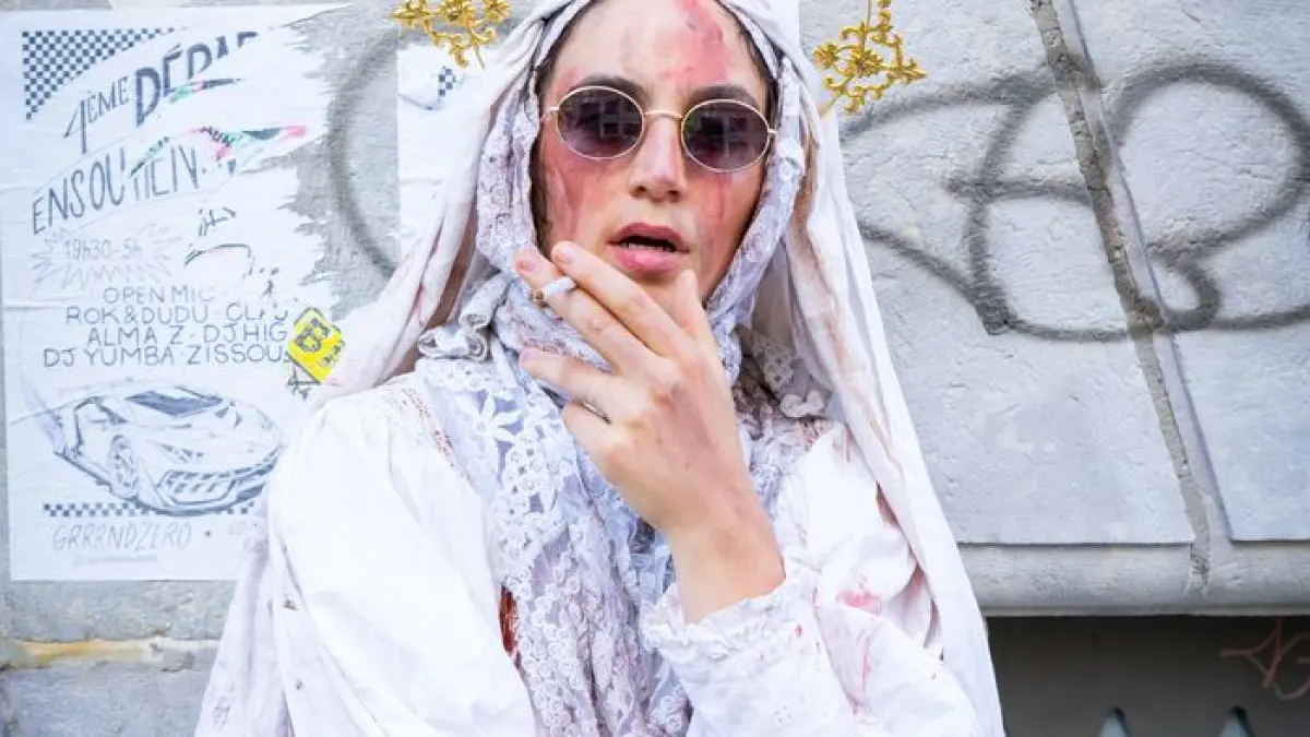 "La Madone des Égouts" Laure Rossi / Compagnie Esope