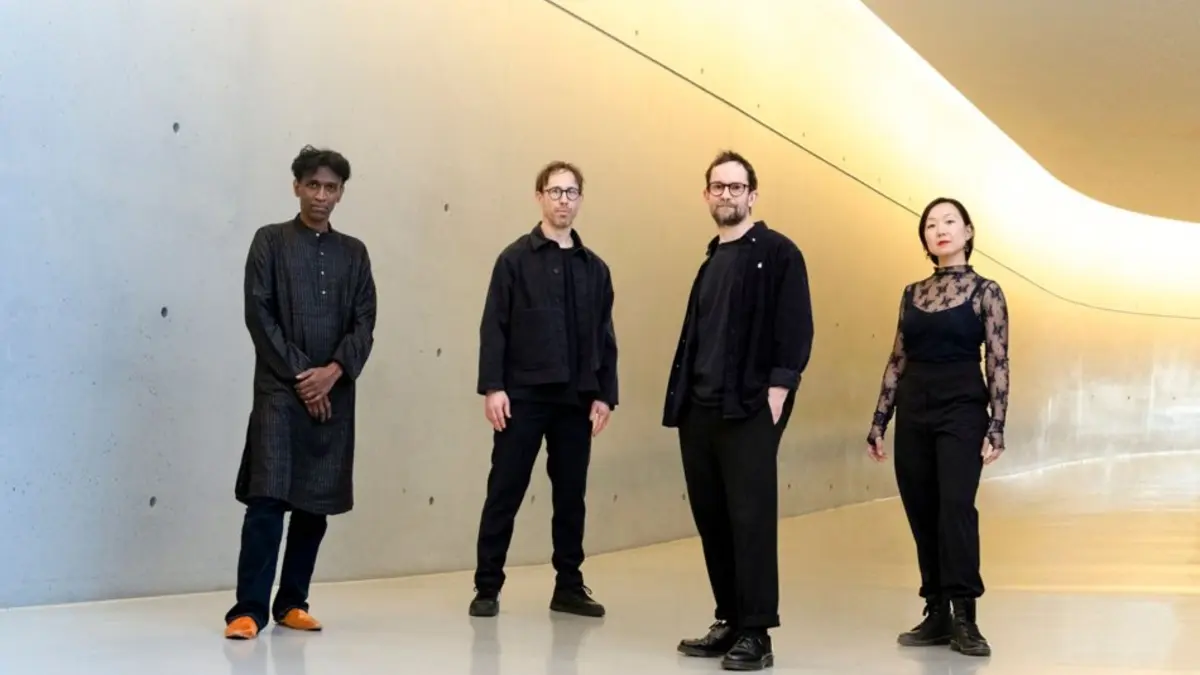 Emile Parisien, Yaron Herman, Linda May Han Oh, Prabhu Edouard "Floating"