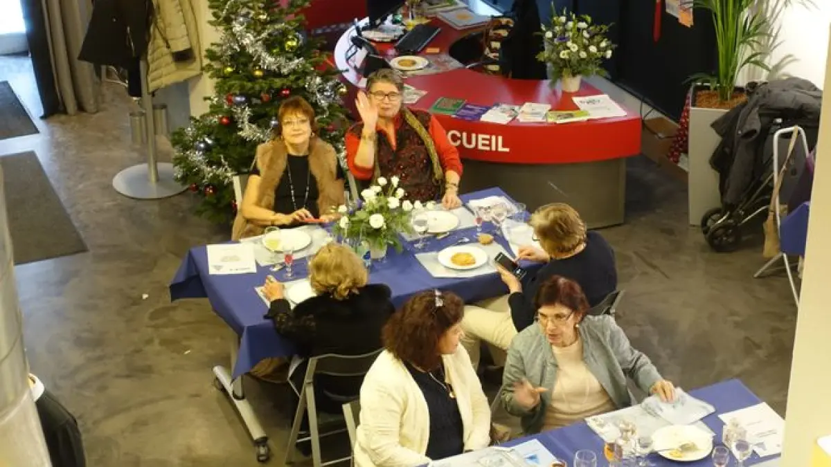 Seniors, se divertir | Noël à Cité Seniors