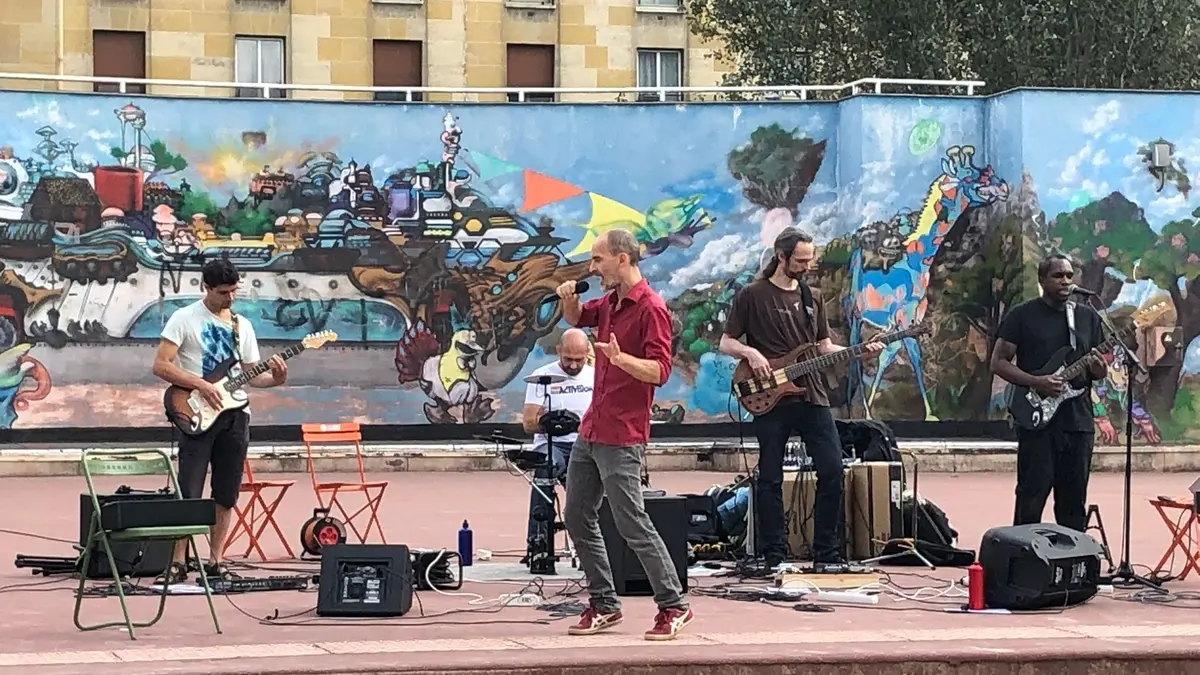Concert de reprises rock en plein air