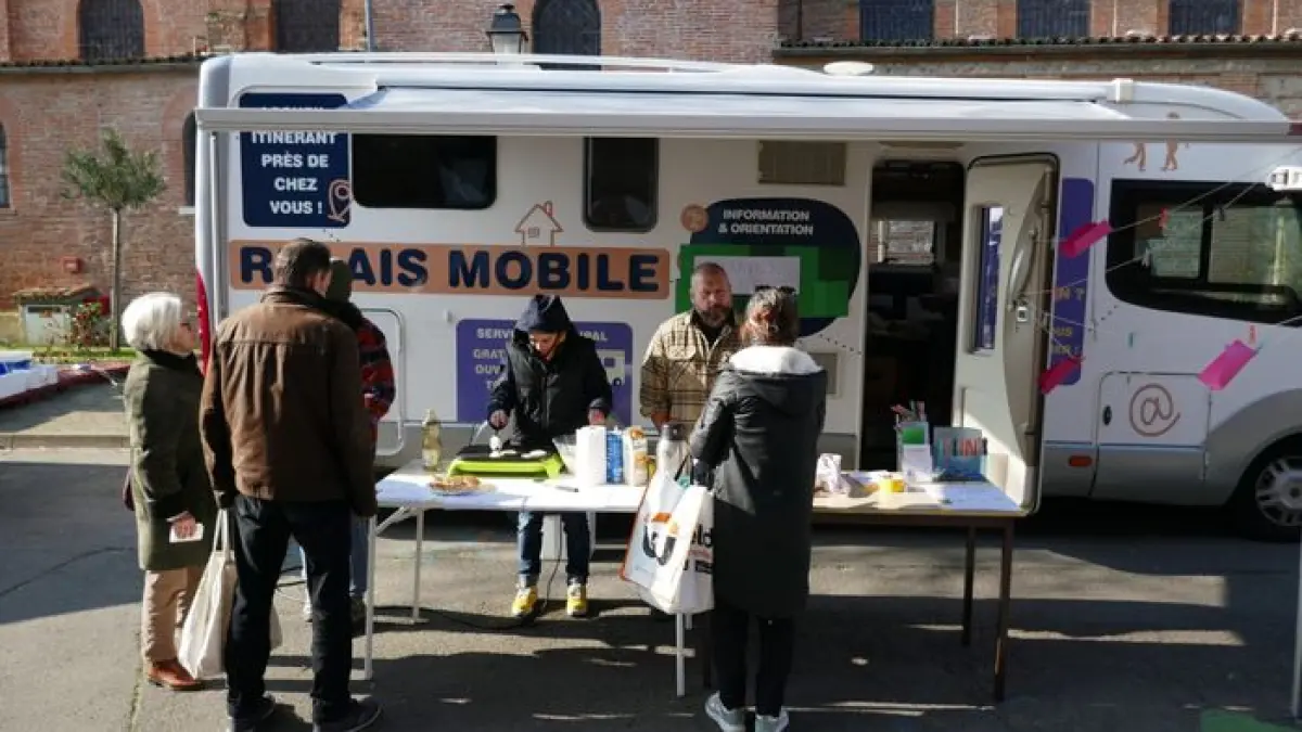 Papote au marché avec le Relais mobile