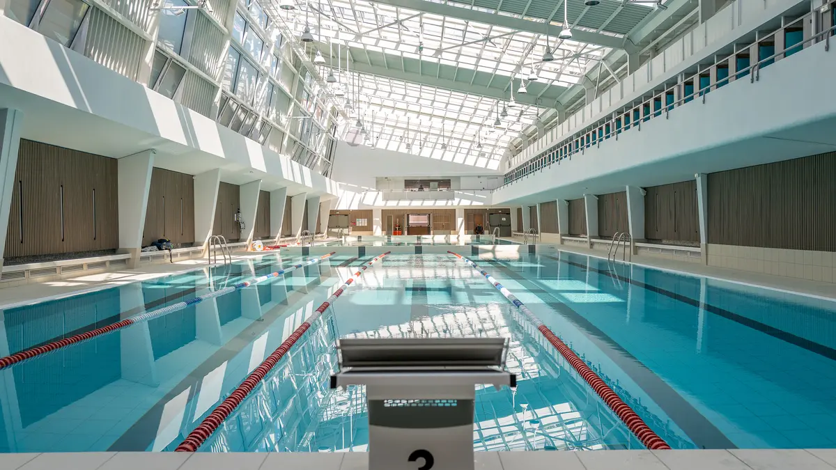 Paris sport proximité : remise en forme et stretching à la piscine Blomet
