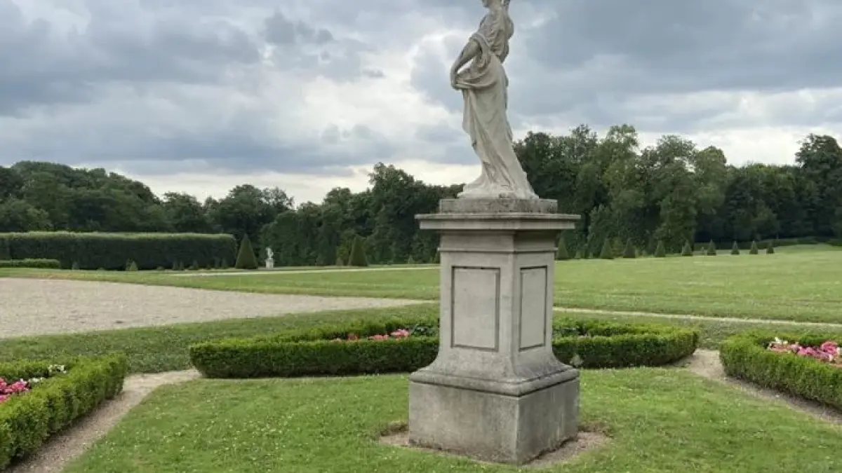 Statues, rocaille et mignonnette